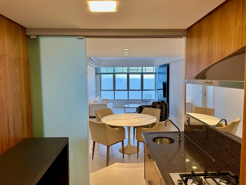 Apartamento com vista mar permanente na Beiramar Norte: 5ª foto da galeria de imagens do imóvel