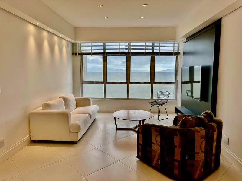 Apartamento com vista mar permanente na Beiramar Norte: 3ª foto da galeria de imagens do imóvel