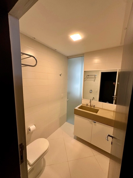 Apartamento com vista mar permanente na Beiramar Norte: 15ª foto da galeria de imagens do imóvel