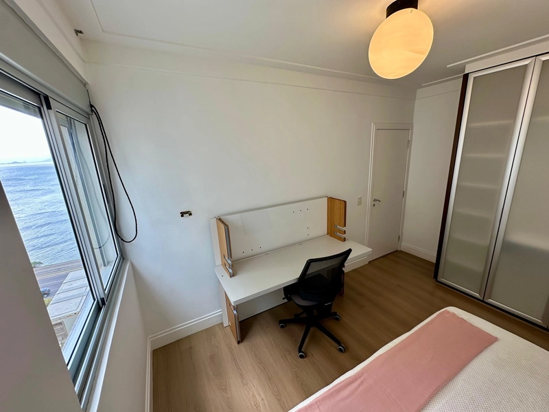 Apartamento com vista mar permanente na Beiramar Norte: 12ª foto da galeria de imagens do imóvel