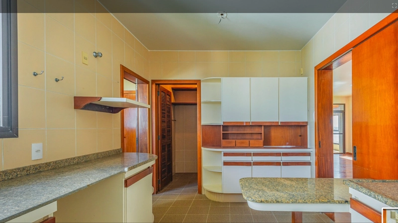 APARTAMENTO NA BEIRA MAR NORTE: 16ª foto da galeria de imagens do imóvel