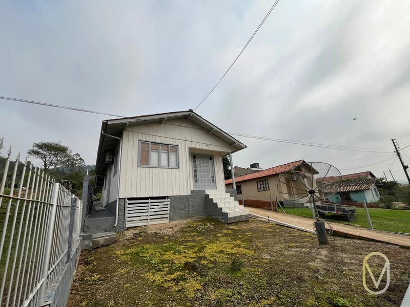 Casa para Alugar em Armazém-SC: 3ª foto da galeria de imagens do imóvel