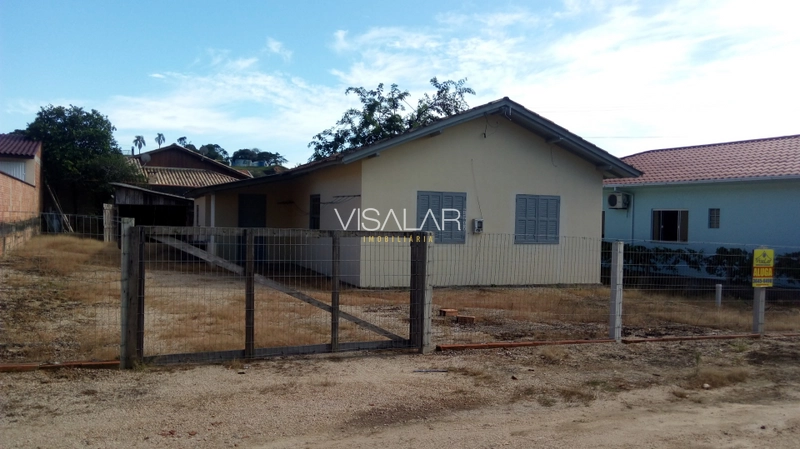 Casa para alugar em Armazém/SC-VL896: 4ª foto da galeria de imagens do imóvel