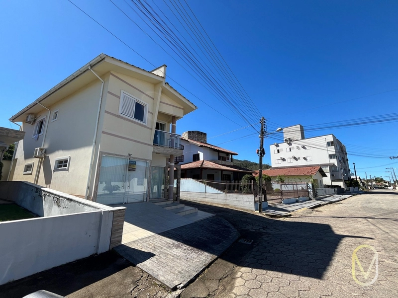 Sala Comercial para Locação no Centro de Armazém-SC: 3ª foto da galeria de imagens do imóvel