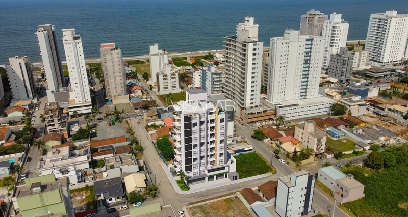 Apartamento Á Venda em Piçarras-SC: 1ª foto da galeria de imagens do imóvel