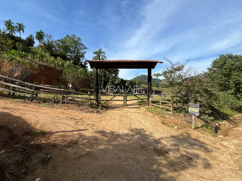 Terreno á Venda em Armazém-SC: 5ª foto da galeria de imagens do imóvel