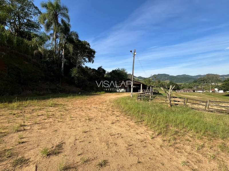 Terreno á Venda em Armazém-SC: 8ª foto da galeria de imagens do imóvel