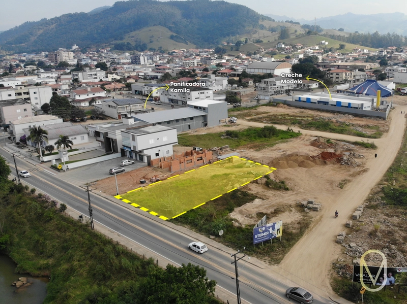 Lote á Venda em Armazém-SC: 1ª foto da galeria de imagens do imóvel