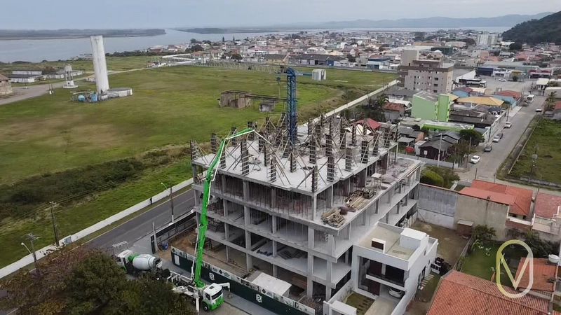Duplex a Venda em Laguna-SC: 30ª foto da galeria de imagens do imóvel