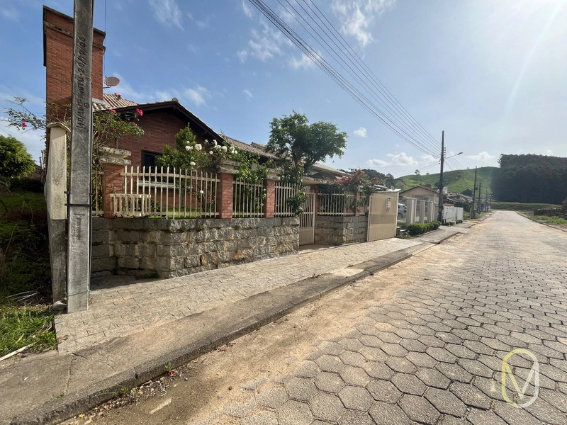 Casa de 2 dormitórios á Venda no Centro de São Martinho-SC: 8ª foto da galeria de imagens do imóvel