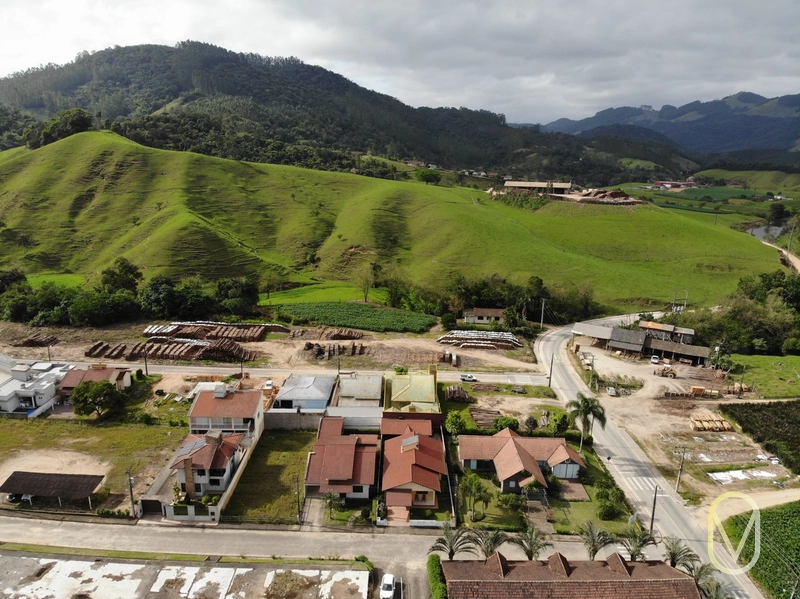 Casa de 2 dormitórios á Venda no Centro de São Martinho-SC: 4ª foto da galeria de imagens do imóvel