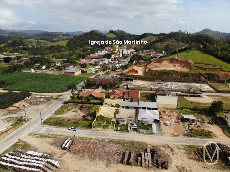 Casa de 2 dormitórios á Venda no Centro de São Martinho-SC: 3ª foto da galeria de imagens do imóvel