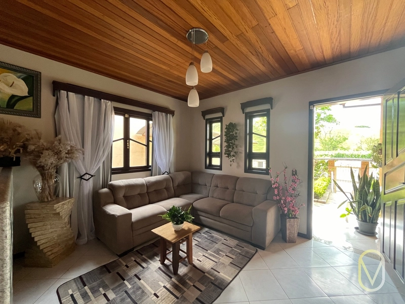 Casa de 2 dormitórios á Venda no Centro de São Martinho-SC: 12ª foto da galeria de imagens do imóvel