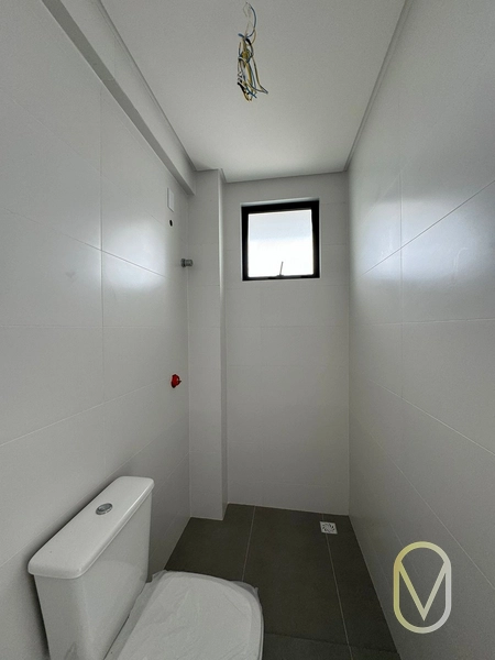 Apartamento á Venda em Bombinhas/SC: 9ª foto da galeria de imagens do imóvel