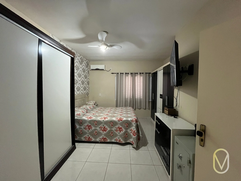 Casa/Chácara á Venda em Gravatal-SC: 11ª foto da galeria de imagens do imóvel