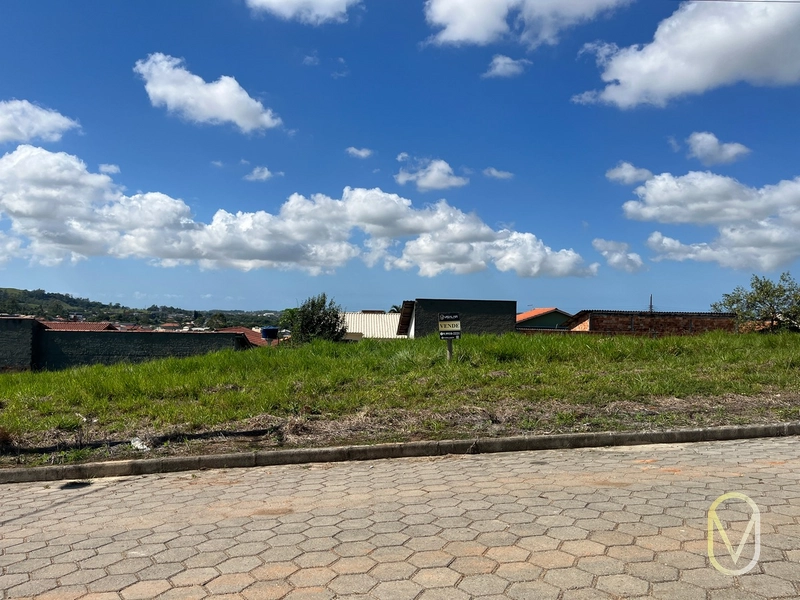 Lote á Venda em Jaguaruna-SC: 5ª foto da galeria de imagens do imóvel