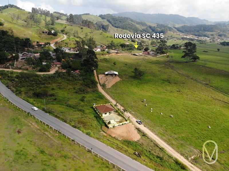 Casa á Venda em Gravatal-SC: 2ª foto da galeria de imagens do imóvel