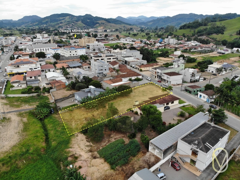 Lote á Venda no Centro de Armazém-SC: 4ª foto da galeria de imagens do imóvel