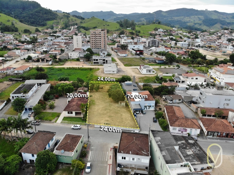 Lote á Venda no Centro de Armazém-SC: 1ª foto da galeria de imagens do imóvel