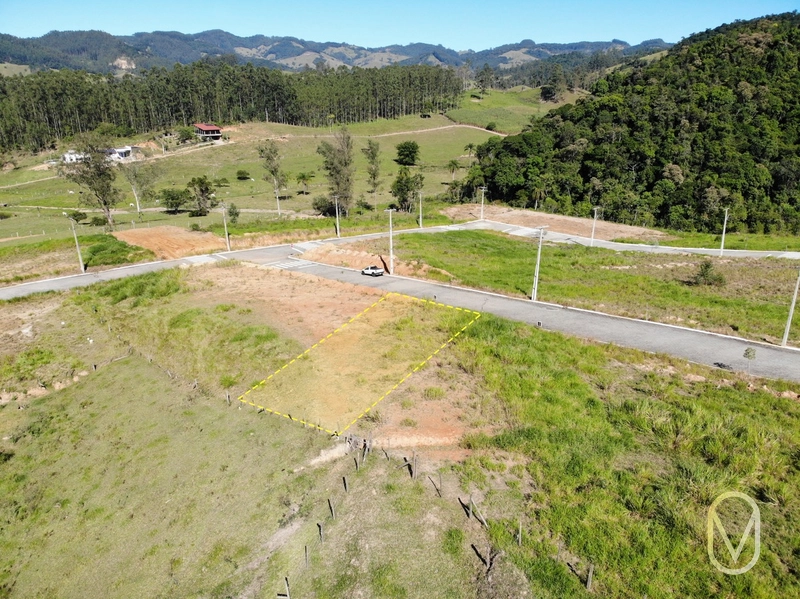 Lote á Venda em Armazém-SC: 3ª foto da galeria de imagens do imóvel
