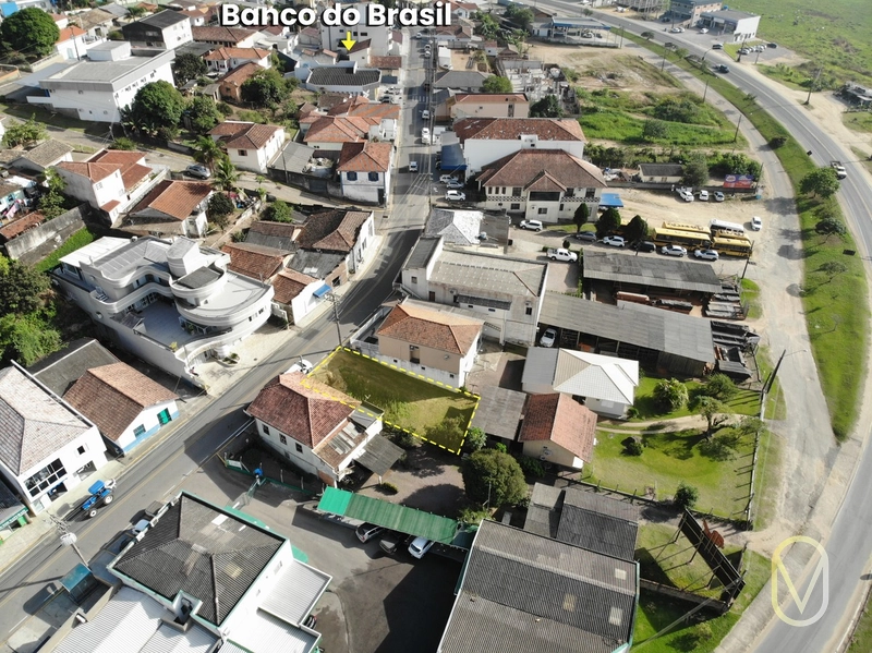 Lote á Venda no Centro de Gravatal-SC: 5ª foto da galeria de imagens do imóvel