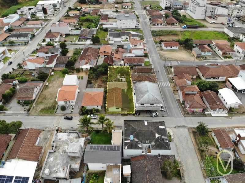 Casa á Venda no Centro de Armazém-SC: 1ª foto da galeria de imagens do imóvel