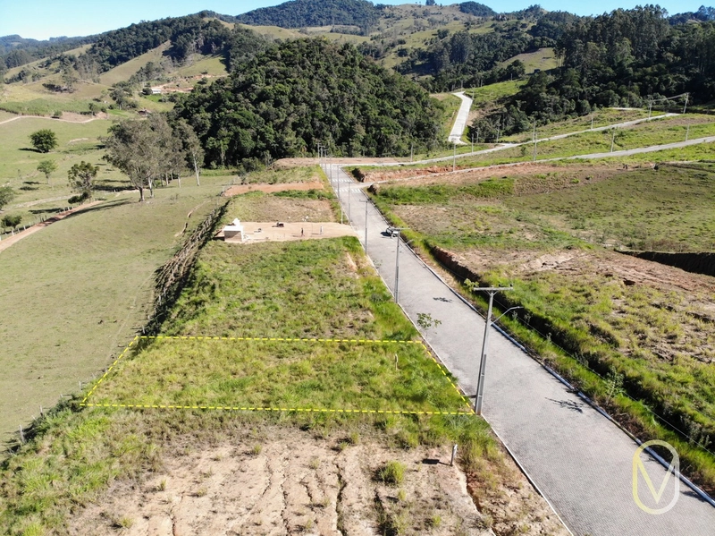 Lote á Venda em Armazém-SC: 3ª foto da galeria de imagens do imóvel