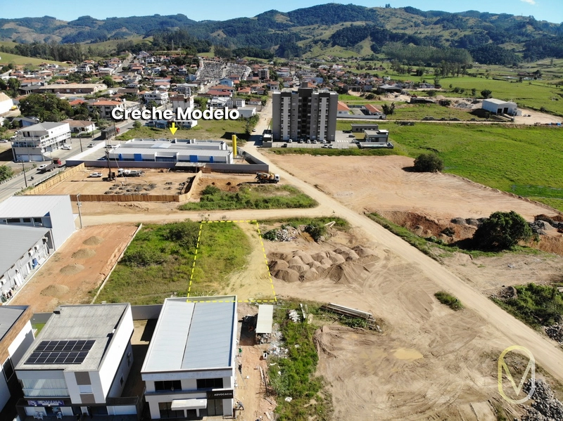 Lote á Venda no Centro de Armazém-SC: 5ª foto da galeria de imagens do imóvel