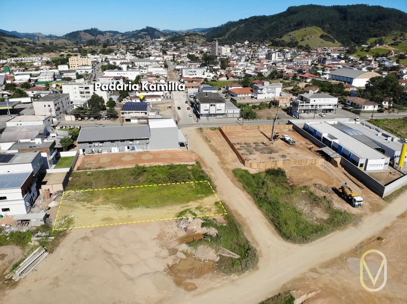 Lote á Venda no Centro de Armazém-SC: 3ª foto da galeria de imagens do imóvel