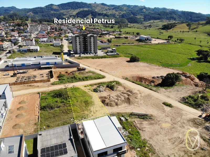 Lote á Venda no Centro de Armazém-SC: 6ª foto da galeria de imagens do imóvel