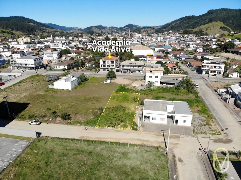 Lote á Venda no Centro de Armazém-SC: 2ª foto da galeria de imagens do imóvel