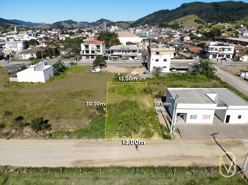 Lote á Venda no Centro de Armazém-SC: 1ª foto da galeria de imagens do imóvel