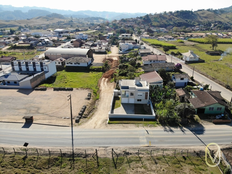 Casa á Venda em Armazém-SC: 2ª foto da galeria de imagens do imóvel