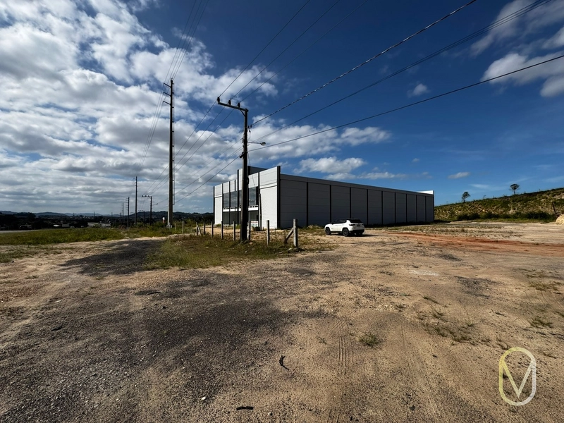 Galpão para locação às margens da BR-101 em Jaguaruna-SC: 1ª foto da galeria de imagens do imóvel