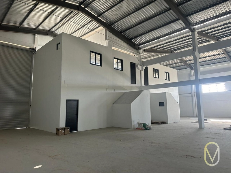 Galpão para locação às margens da BR-101 em Jaguaruna-SC: 5ª foto da galeria de imagens do imóvel