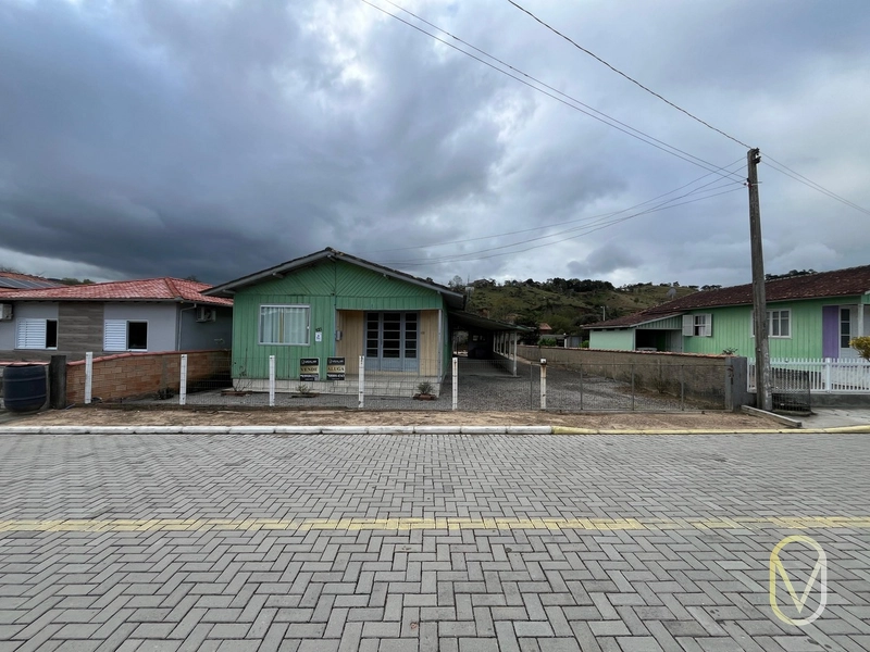 Casa á Venda no bairro São Francisco em Armazém-SC: 1ª foto da galeria de imagens do imóvel