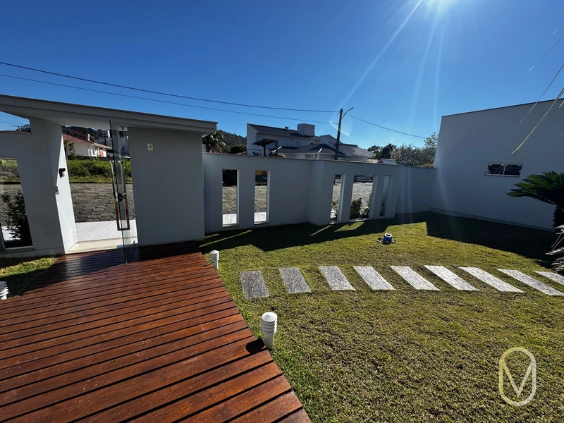 Casa á Venda no Centro de Rio Fortuna-SC: 10ª foto da galeria de imagens do imóvel