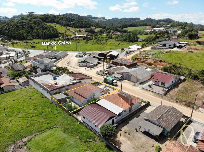 Casa á Venda no bairro Baixo Pinheiral em Braço do Norte-SC: 4ª foto da galeria de imagens do imóvel
