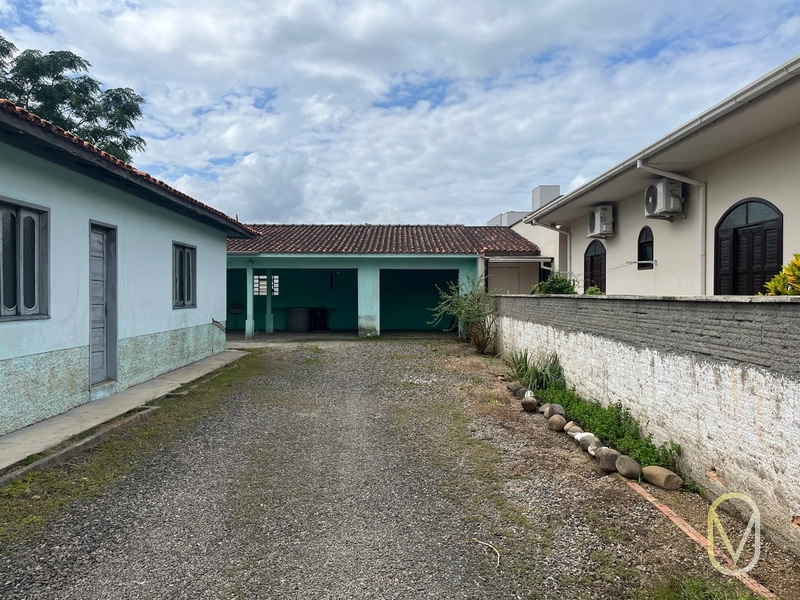 Casa de 3 Dormitórios para Locação no Centro de Armazém-SC: 5ª foto da galeria de imagens do imóvel