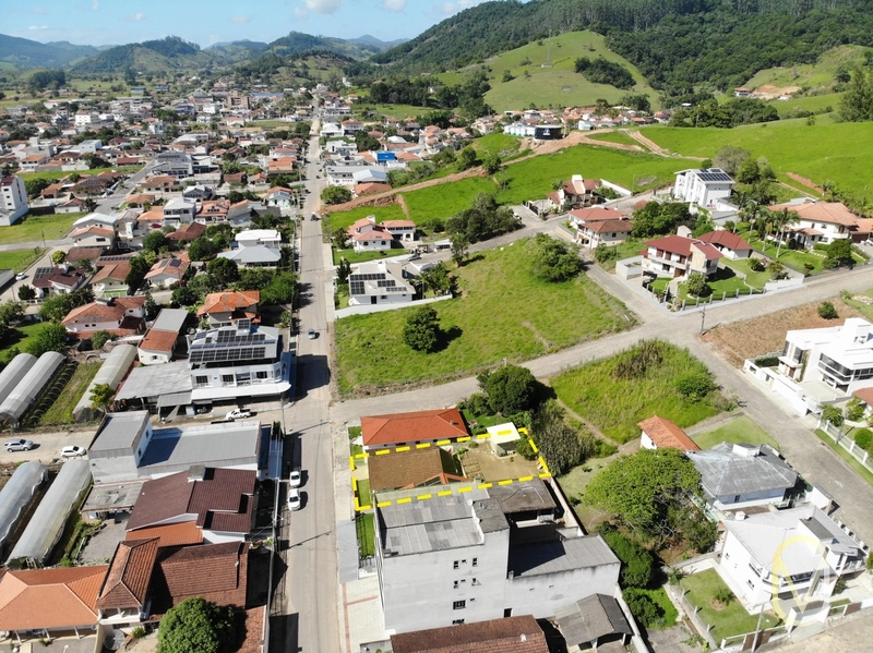 Casa á Venda no Centro de Armazém-SC: 4ª foto da galeria de imagens do imóvel