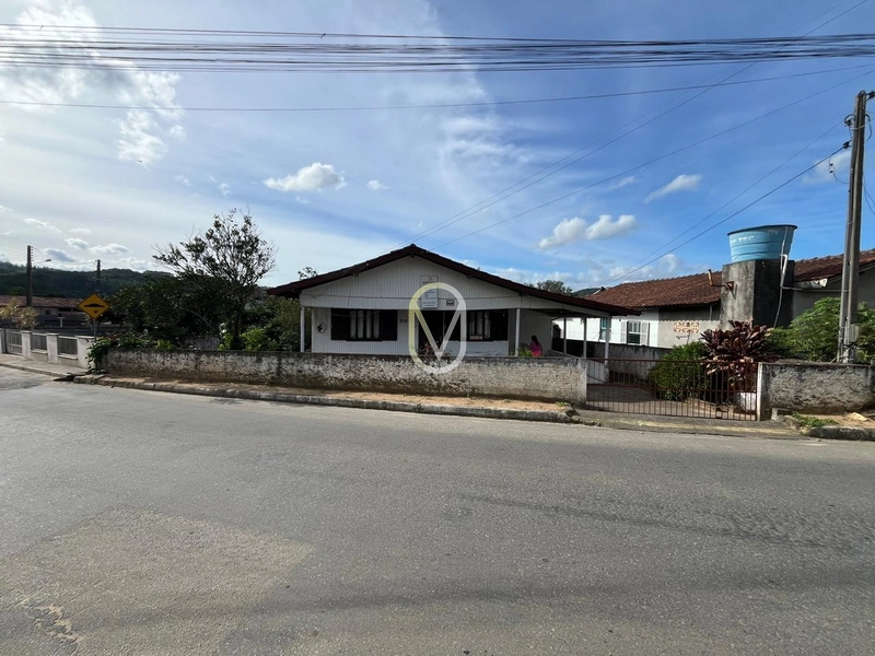 Casa á Venda em Armazém-SC: 7ª foto da galeria de imagens do imóvel