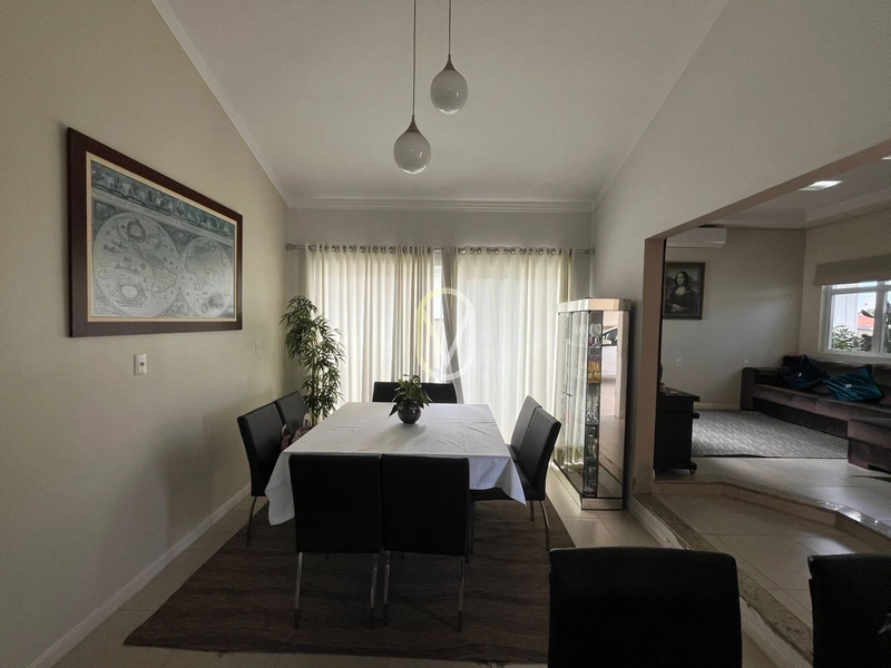 Casa á Venda no Centro de Capivari de Baixo-SC: 6ª foto da galeria de imagens do imóvel