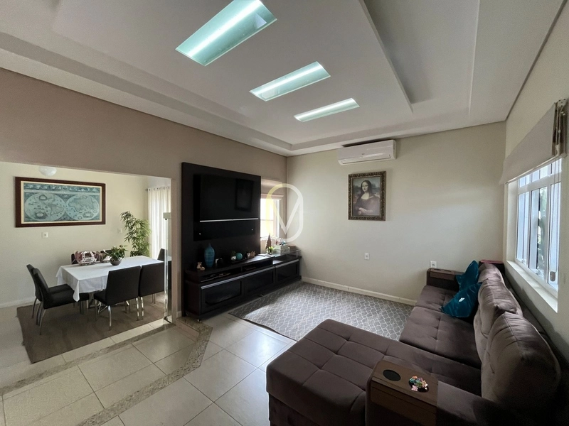 Casa á Venda no Centro de Capivari de Baixo-SC: 4ª foto da galeria de imagens do imóvel