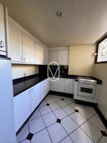 Apartamento á Venda na Avenida Beira Mar Norte em Florianópolis-SC: 22ª foto da galeria de imagens do imóvel