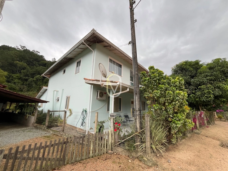 Sobrado a Venda em Rio São João, São Martinho-SC.: 6ª foto da galeria de imagens do imóvel