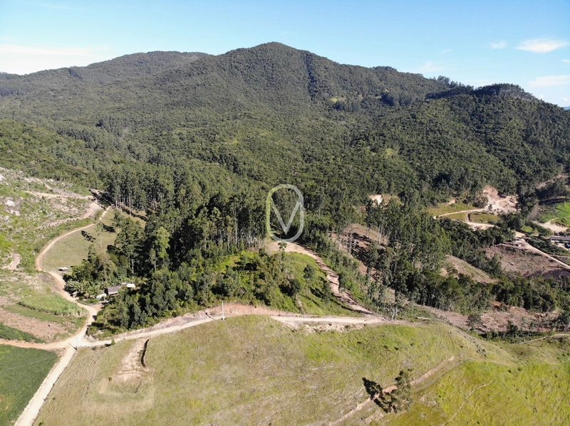 Terreno de 2 hectares á Venda no bairro Bom Jesus em Armazém-SC: 4ª foto da galeria de imagens do imóvel
