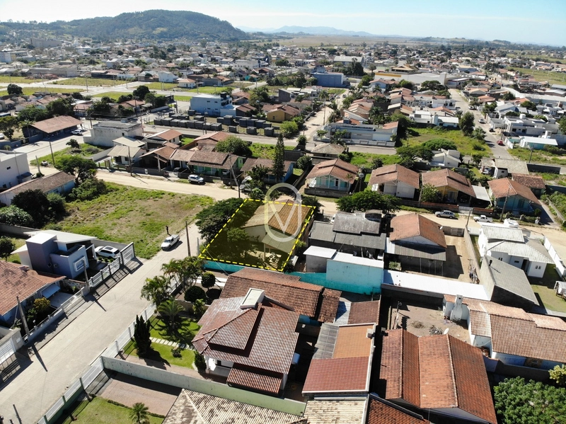 Casa de 3 Dormitórios á Venda em Jaguaruna-SC: 5ª foto da galeria de imagens do imóvel