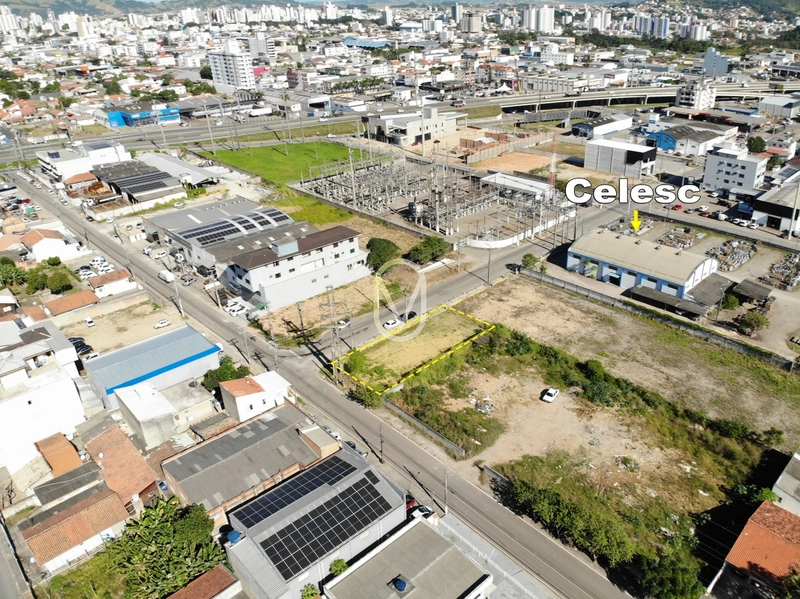 Lote á Venda no bairro Vila Esperança em Tubarão-SC: 1ª foto da galeria de imagens do imóvel