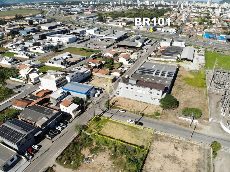 Lote á Venda no bairro Vila Esperança em Tubarão-SC: 2ª foto da galeria de imagens do imóvel