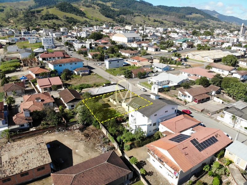 Casas á Venda no Centro de Armazém-SC: 4ª foto da galeria de imagens do imóvel